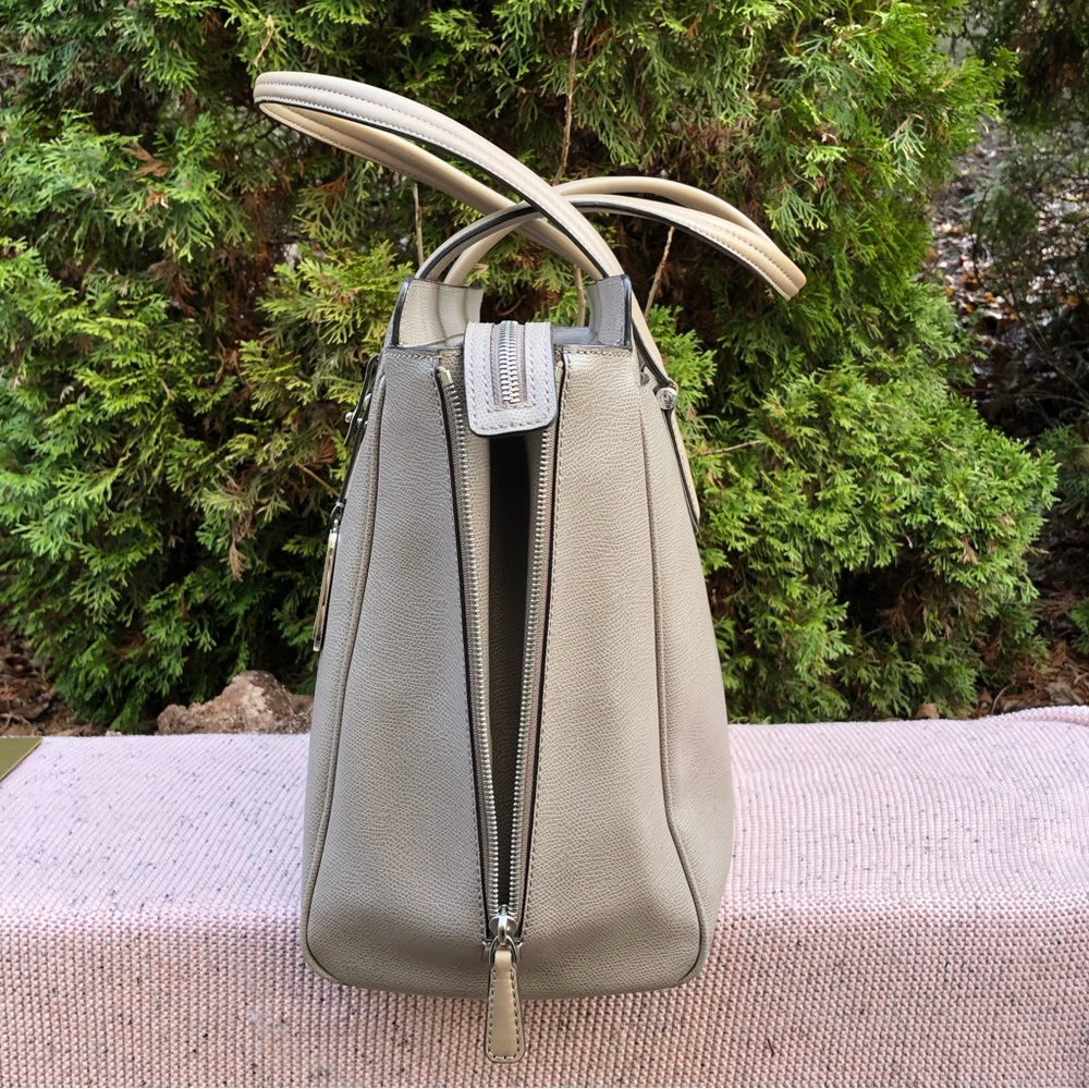 TUMI Sinclair Lynn Large Business Tote - Picture 3 of 11